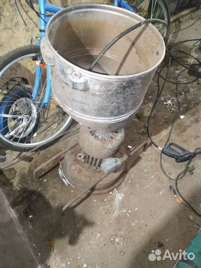 Зернодробилка