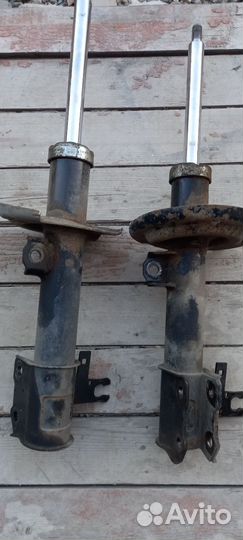 Стойка на Опель Астра