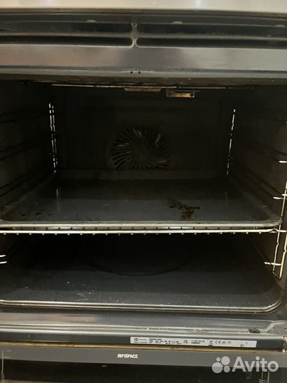 Духовой шкаф