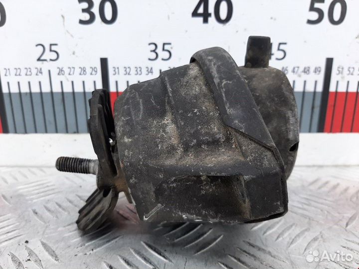 Подушка крепления двигателя BMW 5 E60/E61 2004