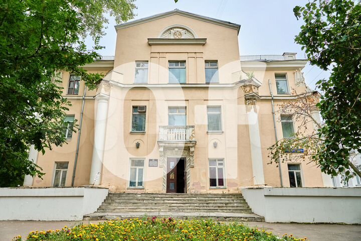 Продам здание, 3300 м²