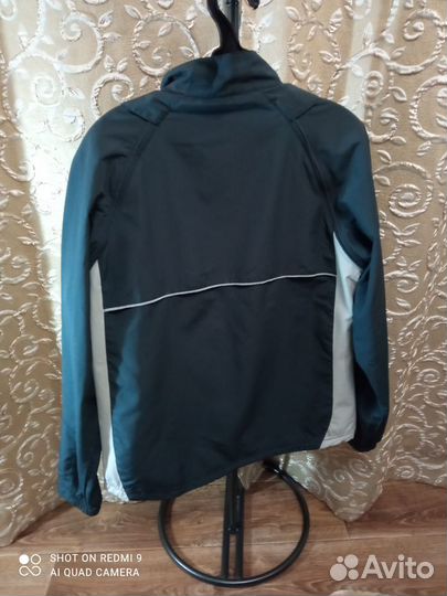Куртка ветровка мужская б/у, размер 48