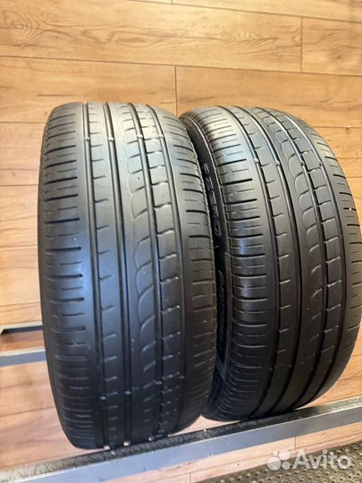 Pirelli P Zero Rosso 235/45 R19 95W