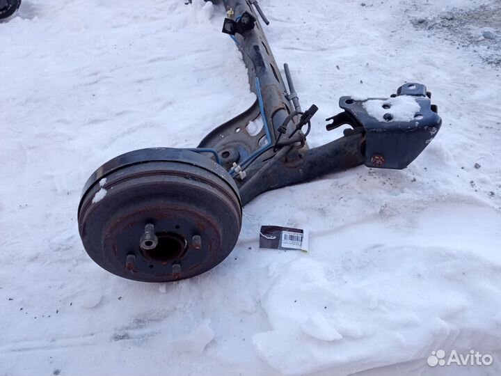 Балка задняя Nissan Tiida C11