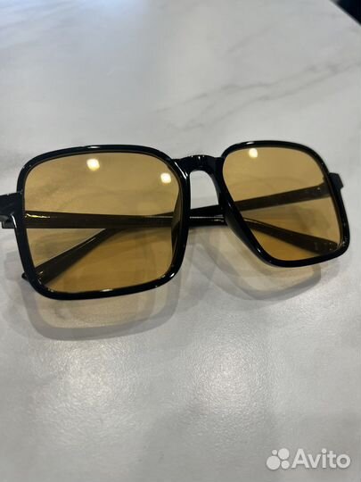 Солнцезащитные очки новые