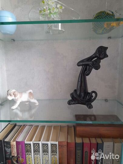 Статуэтки:,кошки