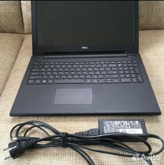 Ноутбук Dell inspiron 15