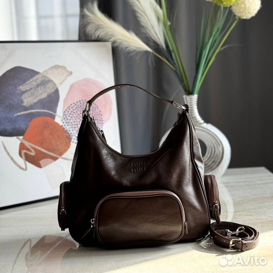 Сумка Miu Miu женская кожаная