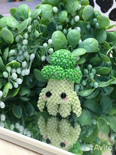 Брокколи из бисера