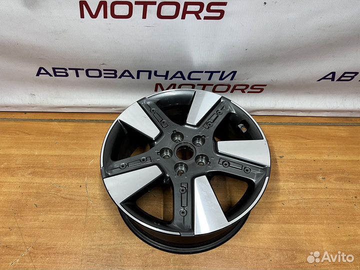 Kia Soul SK3 Литой диск R18 OEM 52910K0300