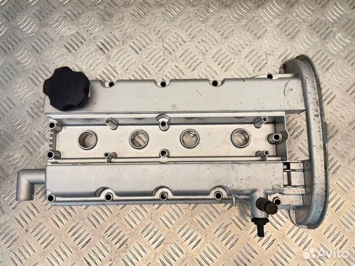 Клапанная крышка Chevrolet Cruze J300 F16D3 2013