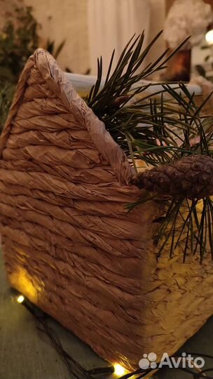 Корзина домик новогодний