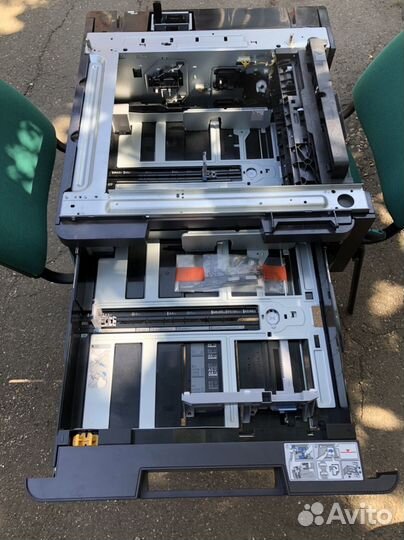 Дополнительный лоток подачи бумаги Kyocera PF-7100