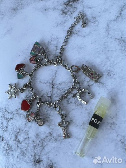 Браслет с шармами