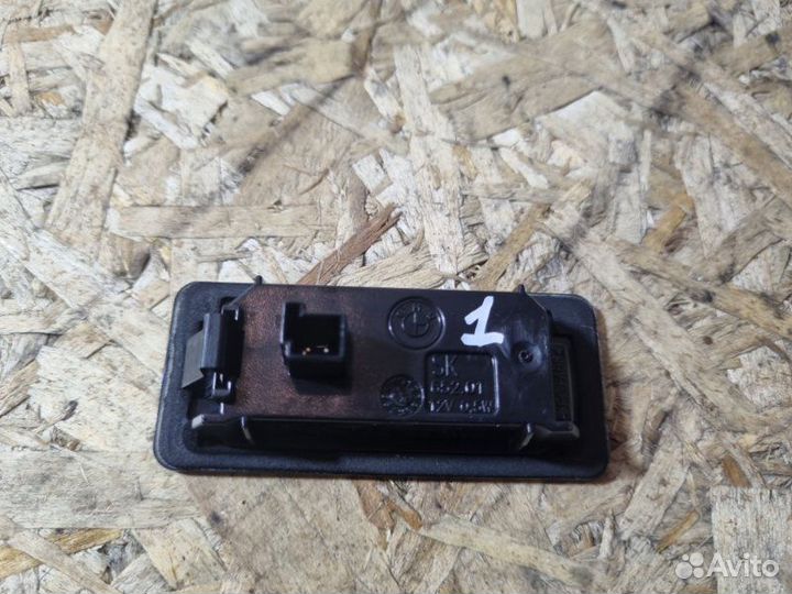 Фонарь подсветки номера №1 Bmw 3 E90 седан 2.0