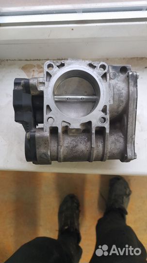 Дросельная заслонка Е-газ