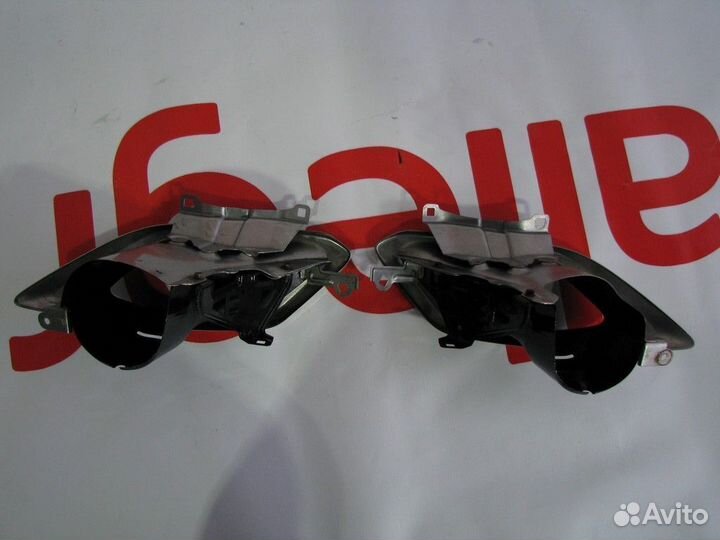 Lexus RX насадка глушителя левая правая 2016+