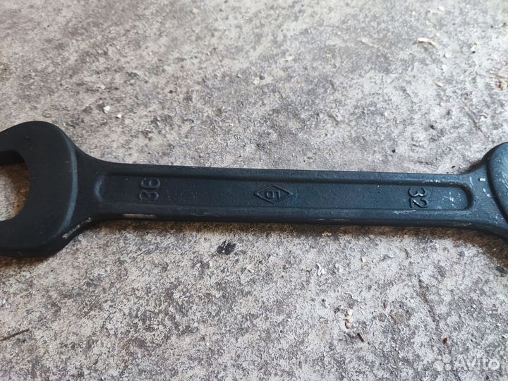 Ключ рожковый 41*46, 32*36, головки