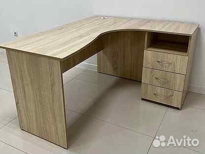 Угловой стол новый