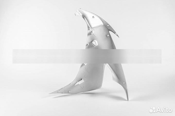 Боковой верхний пластик правый YZF-R1 2004-2006 не