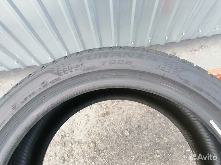 Bridgestone Turanza T005 255/40 R18 99Y