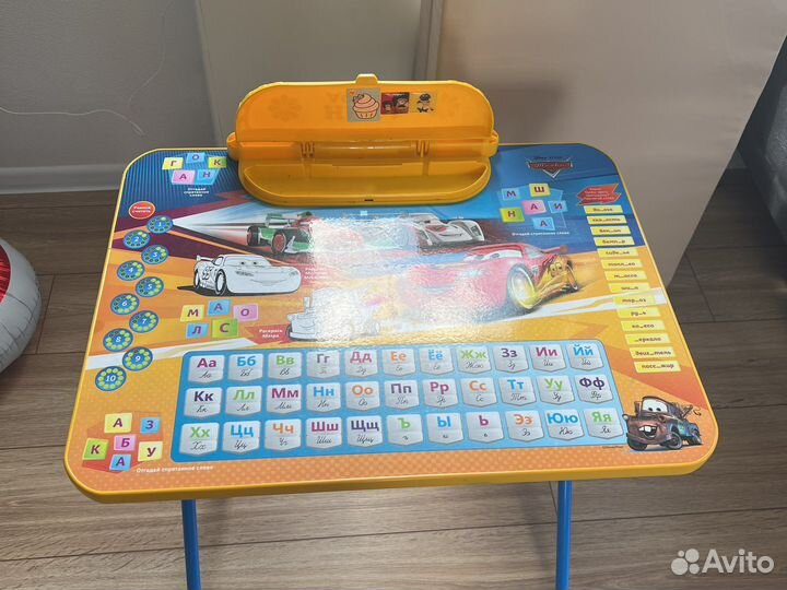 Детский стол