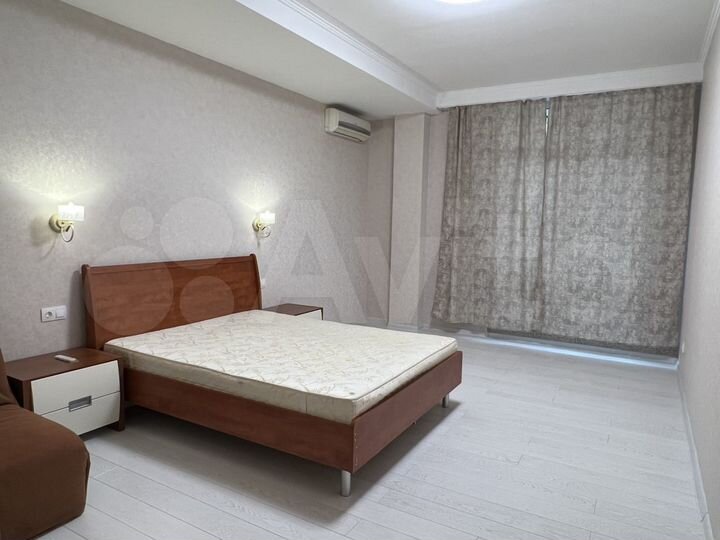 1-к. квартира, 54 м², 2/6 эт.