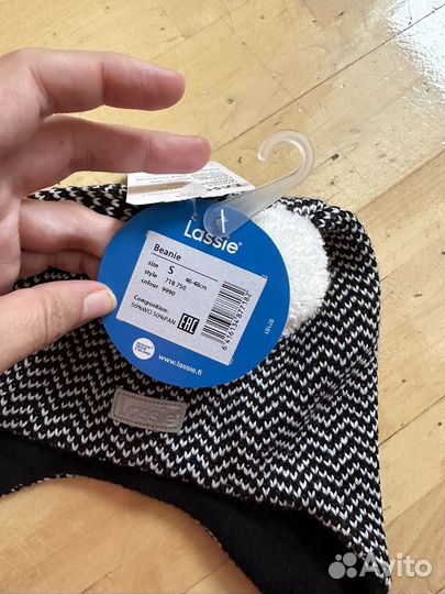 Шапки демисезонные р.48 huppa и lassie