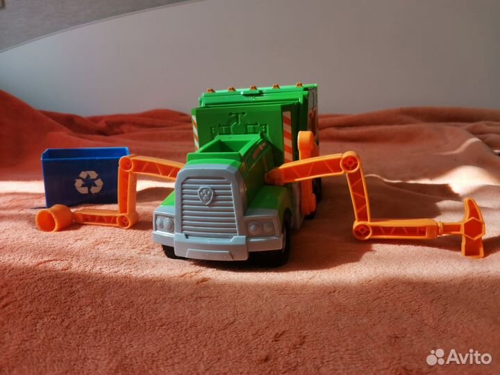 Грузовик - мусоровоз Рокки