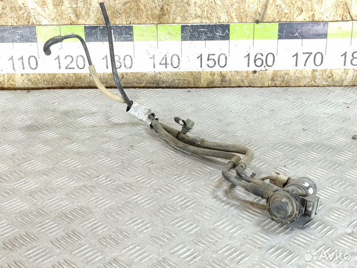 Клапан вентиляции топливного бака Chrysler Sebring