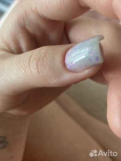 Начинающий мастер маникюра