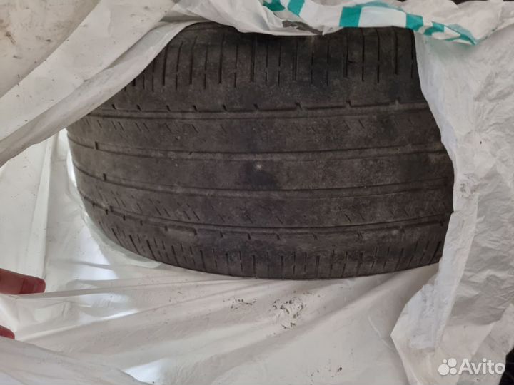 Hankook Dynapro HP2 RA33 235/55 R17 V