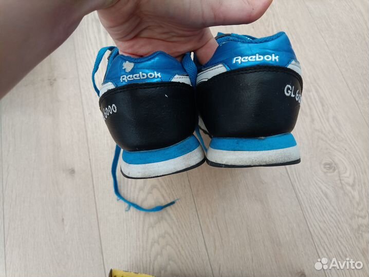 Кроссовки женские Reebok 37.5 неубиваемые