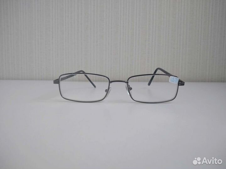 Очки для зрения с диоптриями -0,75