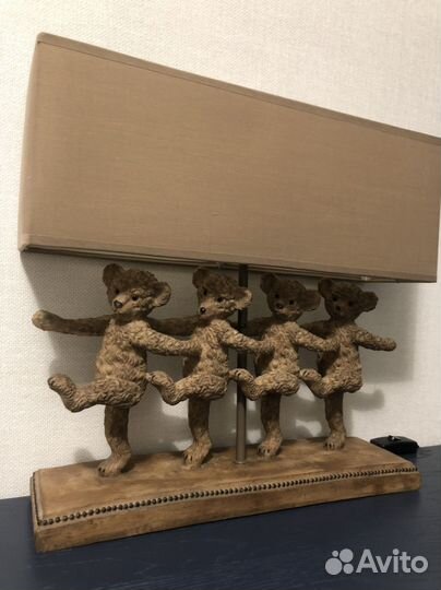 Лампа настольная