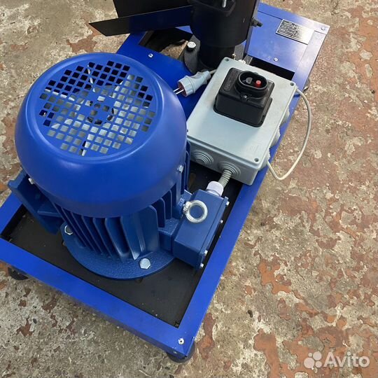 Гранулятор комбикорма 120 мм 220 / 380 вт