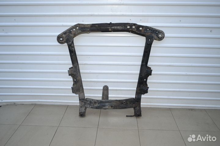 Балка (подрамник) передняя Nissan Almera G15