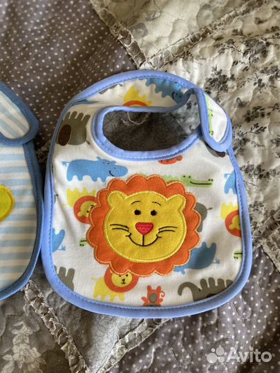 Слюнявчики