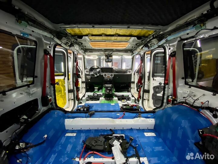 Комплекс шумоизоляция салона на Mercedes G