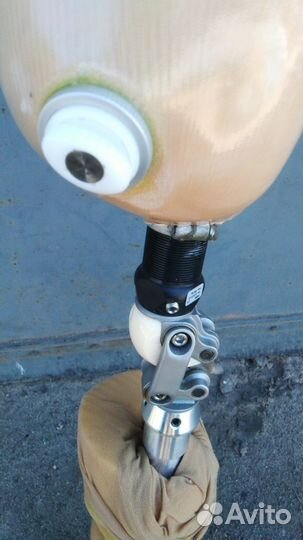 Протез правой ноги