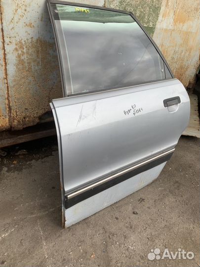 Дверь задняя левая Audi 80