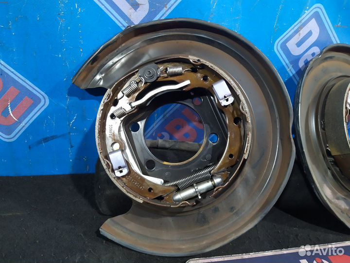 Кожух тормозного диска Subaru WRX VA V10