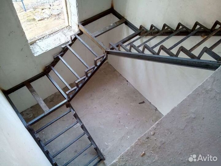 Лестницы на металлокаркасе