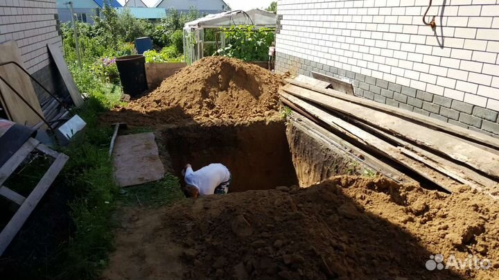 Разнорабочие грузчики