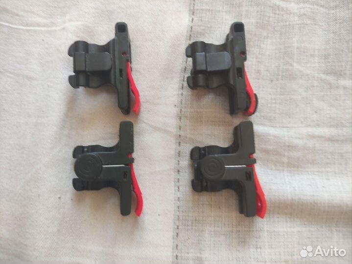 Продаю триггеры, брелки, браслет, всё в описании