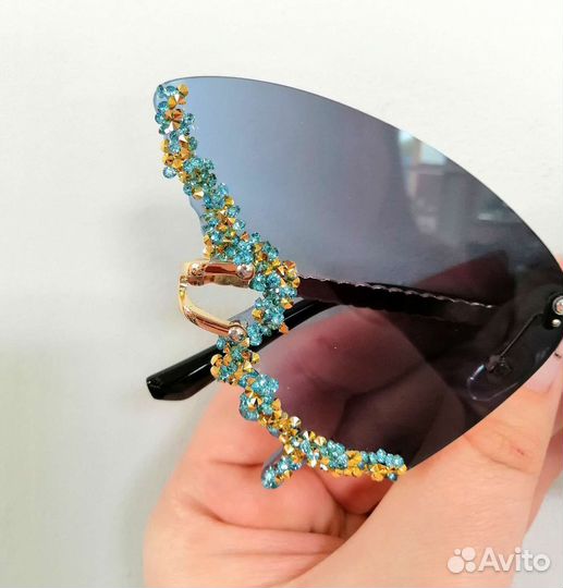 Солнцезащитные очки