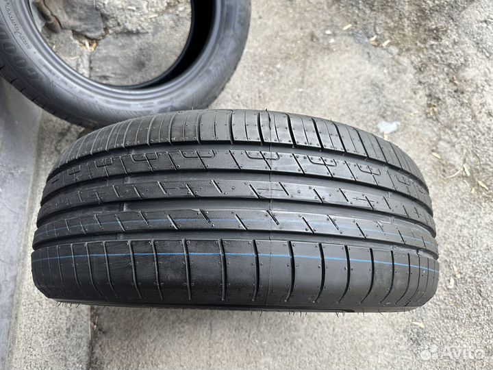 Goodyear EfficientGrip Performance 225/55 R17