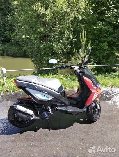 Скутер Stels Arrow 50 Benelli