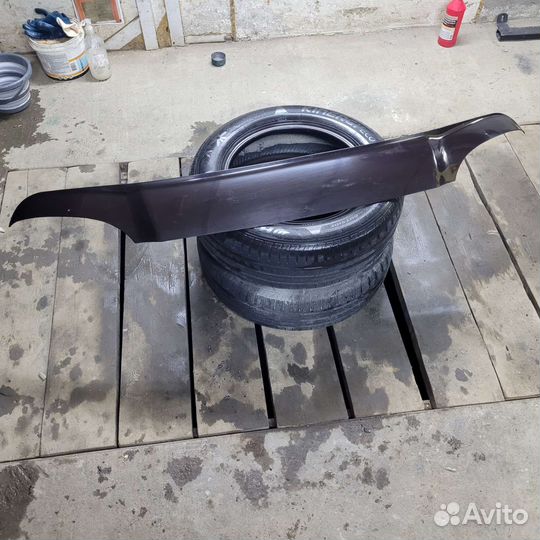 Дефлектор капота на chevrolet niva