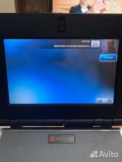 IP Телефон Polycom VVX